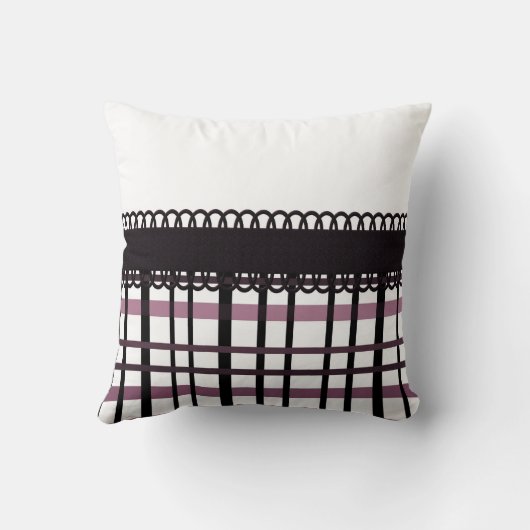 水玉模様及び格子縞のパーティーの~のピンク クッション (裏面)