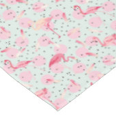 水玉模様2のフラミンゴの羽 テーブルクロス (アングル)