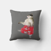 水着の枕のFATBOY BABUSHKA クッション (裏面)