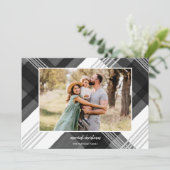 水絵を描色の格子模様の黒いクリスマスフォト シーズンカード (スタンド正面)