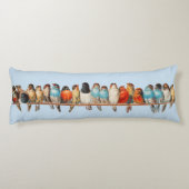 水色に鳥の列がある抱き枕 ボディピロー (裏面)