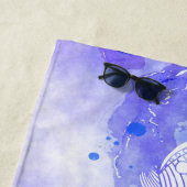 水色のブルースに浮かぶ水魚の海の海 ビーチタオル (インサイチュ)