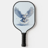 水色の切り株の真ん中に咲くフクロウ ピックルボールラケット (裏面)