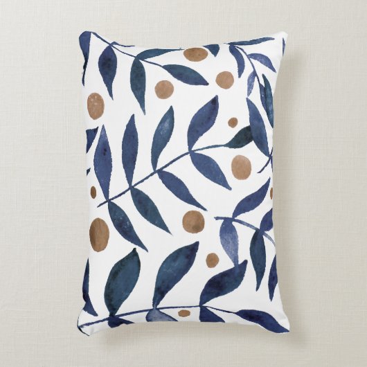 水色の枝と果実 – インジゴとベージュ アクセントクッション (正面(垂直))