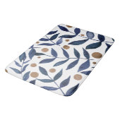 水色の枝と果実 – インジゴとベージュ バスマット (アングル)