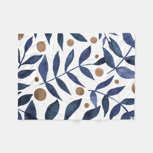 水色の枝と果実 – インジゴとベージュ フリースブランケット (正面(横))