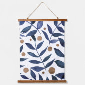 水色の枝と果実 – インジゴとベージュ 吊り下げ型タペストリー (正面)