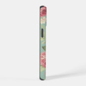 水色の背景にバラのピンク iPhone 15ケース (右側面)