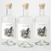 水色の草地に咲く美しい黒い牡馬 リキュールボトルラベル (ボトル)