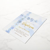 水色の青い花がバプテスマを越える 箔招待状 (回転した状態)