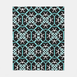 水色の青、白、黒の幾何学的パターン。 フリースブランケット