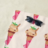 水色コーヒーアイスクリームコーン ビーチタオル (インサイチュ)