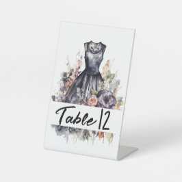 水色ピンクのローズブラック結婚のドレス名 台座サイン