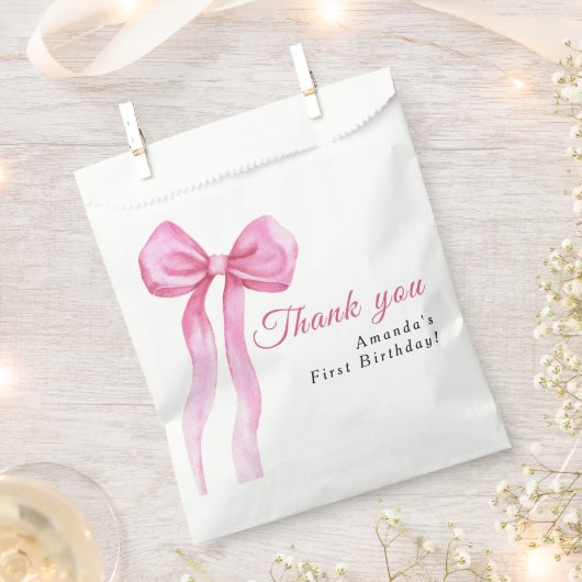 水色ピンクボウ女の子の誕生日パ感謝していーティー フェイバーバッグ (クリップ留めされた状態)