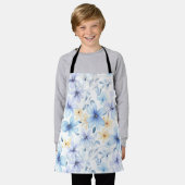水色ブルーフローラ エプロン (着用した状態)