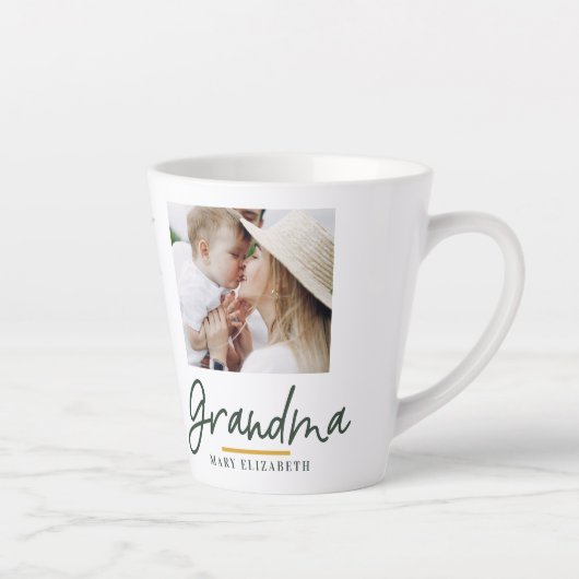 水色モダンフローラ台本おばあちゃんの写真 カフェラテマグ (右)