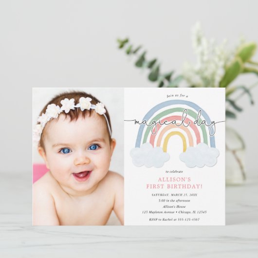 水色レインボーパステル女の子1st誕生日の写真 招待状 (スタンド正面)