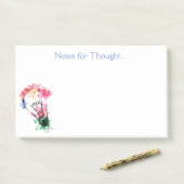 水色考え電球の注記 ポストイット (デスク)