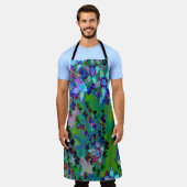 水色、紫、青の多肉性のセダムの花 エプロン (着用した状態)