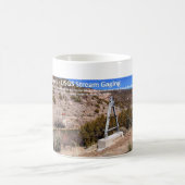 水資源III - Embudoの流れゲージ コーヒーマグカップ (中央)