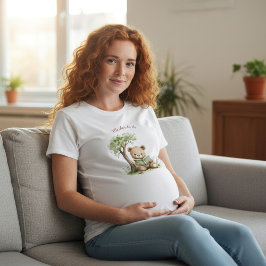 水辺の木の下で読書するテディベア ママになる Tシャツ
