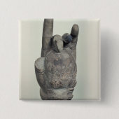 水酸化カリウム溶液からのShivaの巨大な彫像からの手、 缶バッジ (正面)