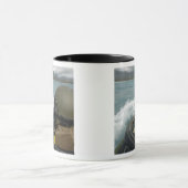 水陸両用突撃機を運転する米国の海洋 マグカップ (中央)