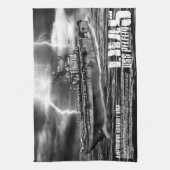 水陸両用突撃船Peleliu Dawsonsf kitchent キッチンタオル (縦)