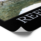 水面の反射岩壁3 感動的 ポスター (角)