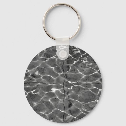 水面への光の反射:白黒 キーホルダー (正面)