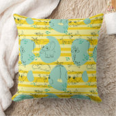 水2と遊んでいるかわいい動物 クッション (ブランケット)