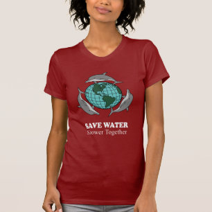 水、シャワーを一緒に救って下さい Tシャツ