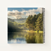 水 |パング湖とパインの森タイ ノートブック (裏面)