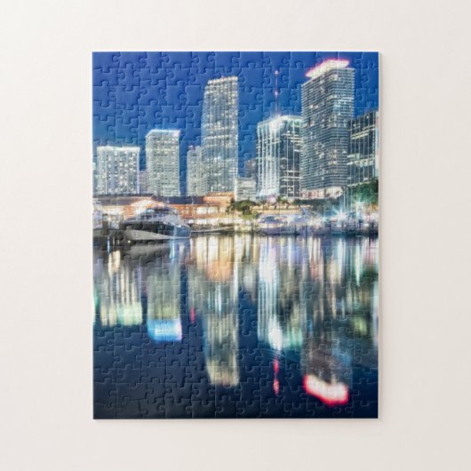 水、マイアミの反射のスカイラインの眺め ジグソーパズル (縦)