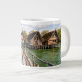 水 |水の上に家を建てる ジャンボコーヒーマグカップ (正面右)