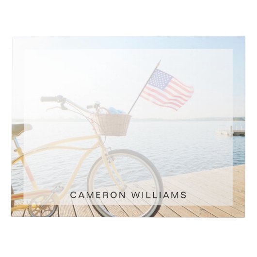 水 |湖のそばの自転車 ノートパッド (正面)