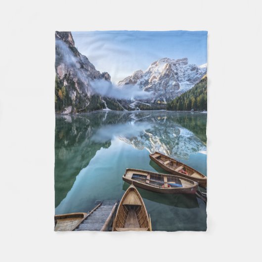 水 | Pragser Wildsee Dolomites Italy フリースブランケット (正面)