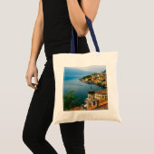 水 San Benedetto Church Lake Garda，イタリア トートバッグ (正面(商品))