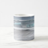氷と荒波の風景、アイスランド コーヒーマグカップ (中央)