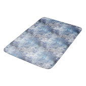 氷と雪のテクスチャ付き青いクリスマスパターン バスマット (アングル)