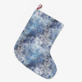 氷と雪のテクスチャ付き青いクリスマスパターン ラージクリスマスストッキング (正面 (吊り時))