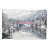 氷と雪 | Red Bridge in Winter, Japan 枕カバー (裏面)