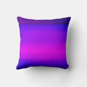 氷のスケートで滑る鮮やか;紫の青とマゼンタ クッション (裏面)