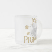 氷のプリンセスのTシャツおよびギフト フロストグラスマグカップ (正面右)