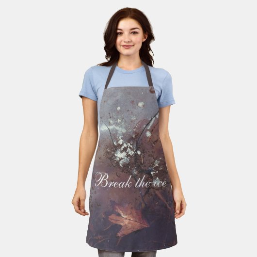 氷の下 エプロン (着用した状態)