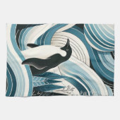 氷の冬の森の中のクリーミーなスカイブルーペンギン キッチンタオル (横)