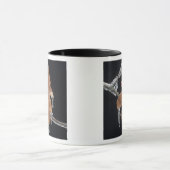 氷の嵐の後に氷が落ちるオークの葉； マグカップ (中央)