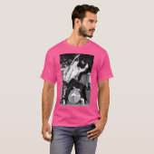 氷の雪原を歩くペンギン Tシャツ (正面フル)