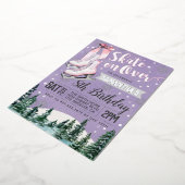 氷スケートで滑る誕生日招待状 箔招待状 (回転した状態)