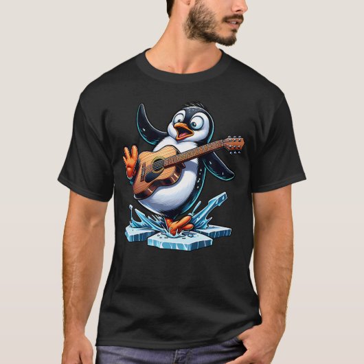 氷上でギターを演奏する面白いペンギン Tシャツ (正面)